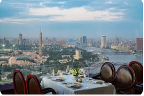 المطعم الدوار