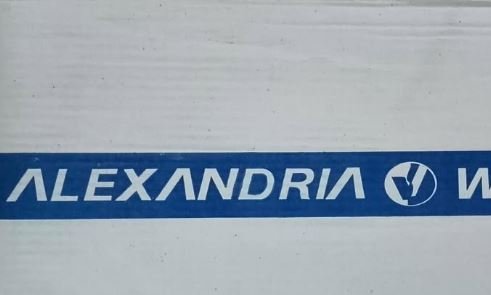 شمع برافين أمــوك