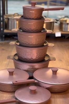 طقم حلل تيتانيوم في جرانيت دايموند