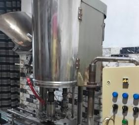 ماكينه قفل غطاء بالتلقيم اتوماتي