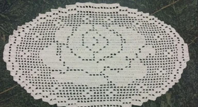 مفرش كروشيه