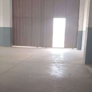 إيجار مصنع 2100متر